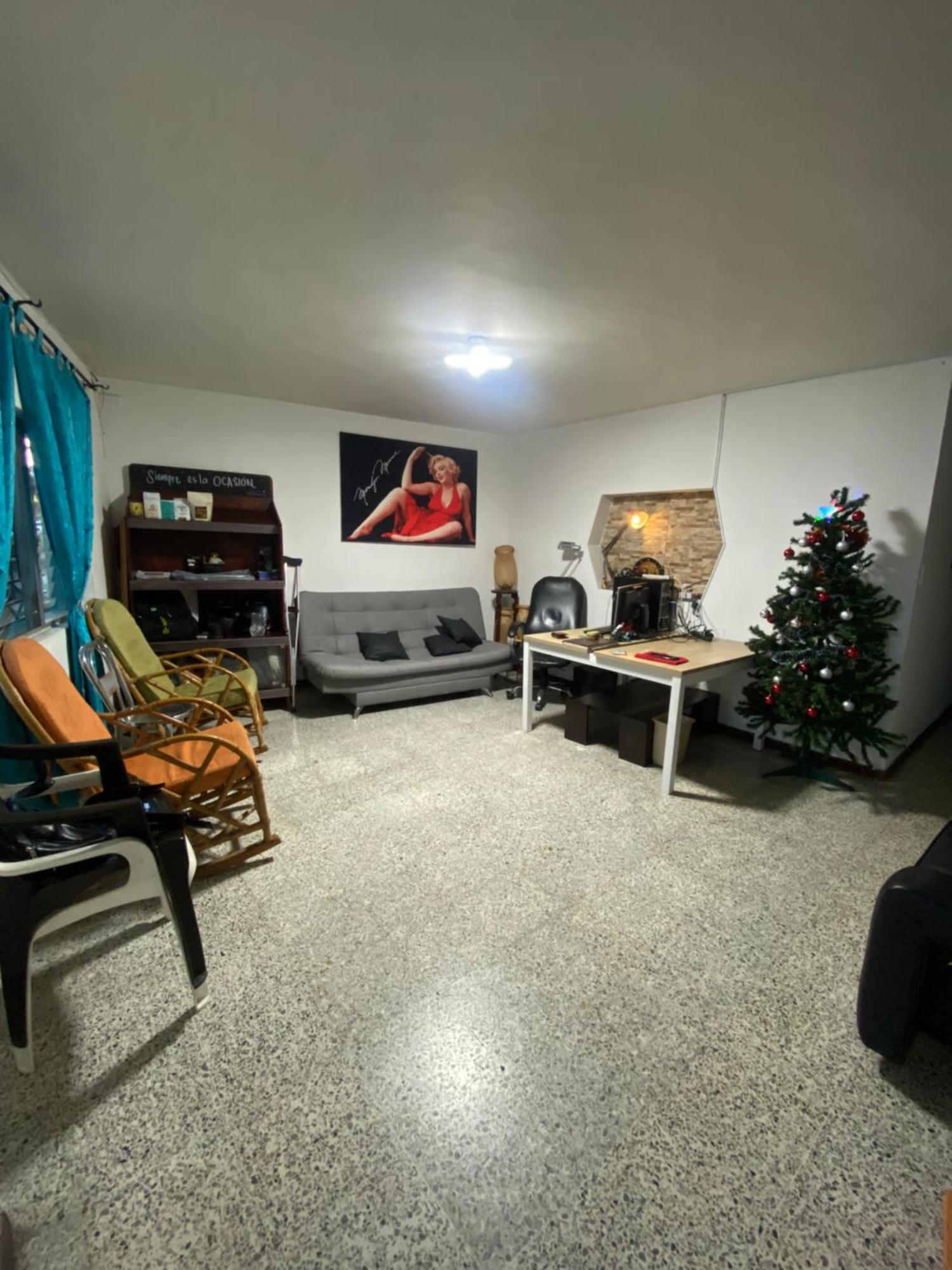 Hostel Kumho Alojamiento Медельин Экстерьер фото